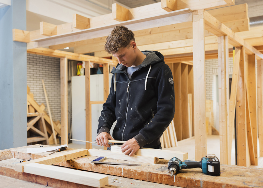 2023 Landstede MBO Bouw & Architectuur Timmerman (25).jpg