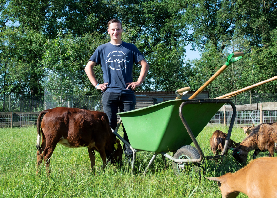Medewerker Dierverzorging Header Gend