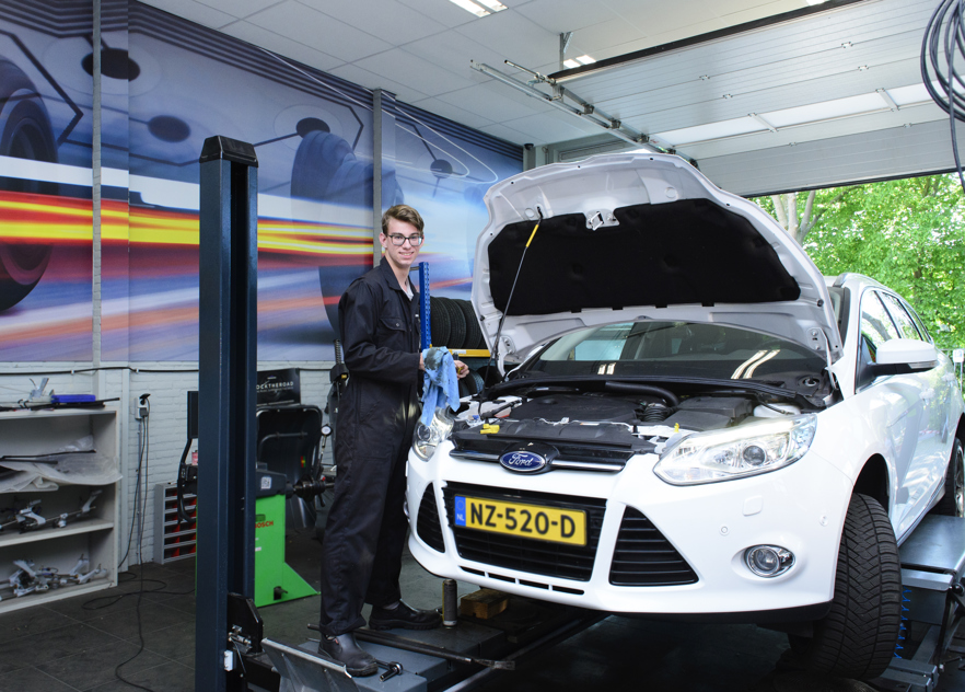 MBO T&I Autotechniek, Mechatronica 2021 06 9942