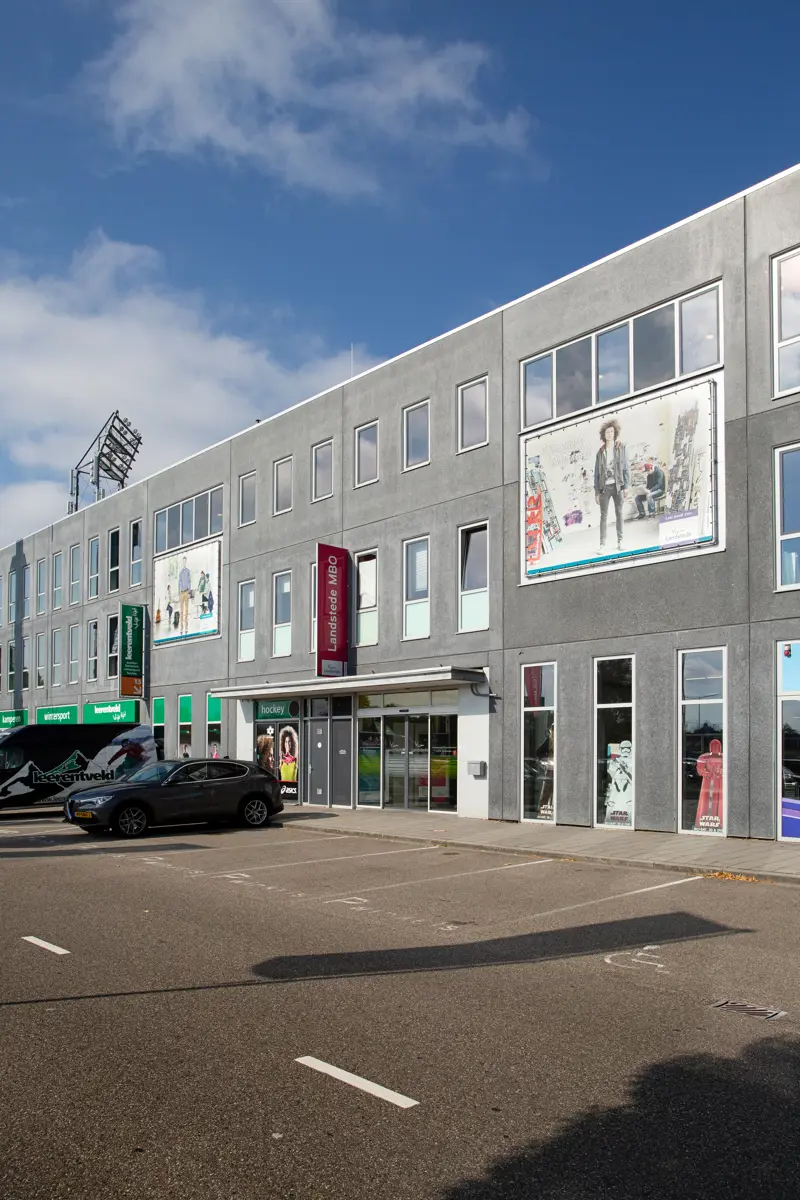 Stadionplein 12